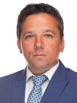 András Tamás